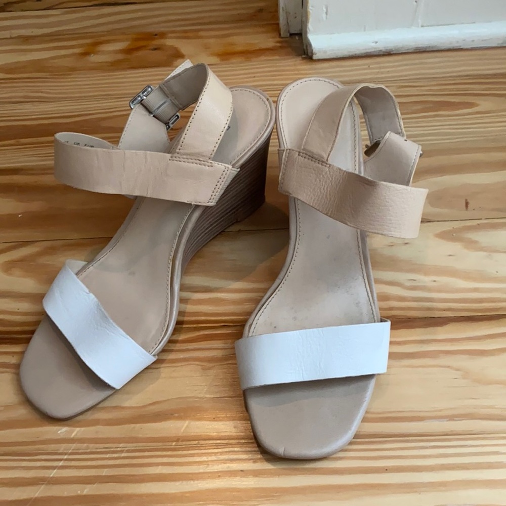 Franco Sarto wedges
